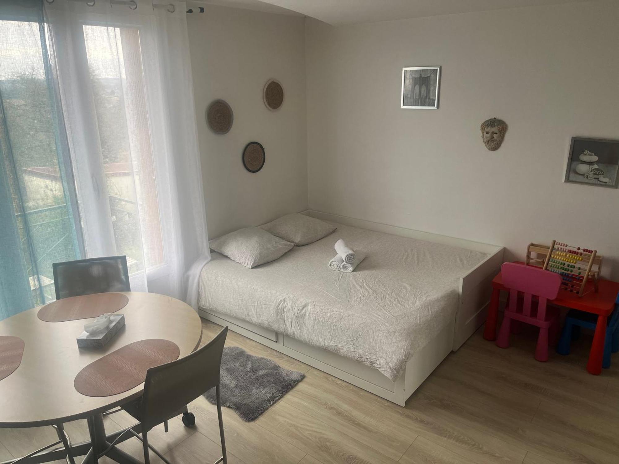 Logement Entier Proche Disneyland Montry Экстерьер фото